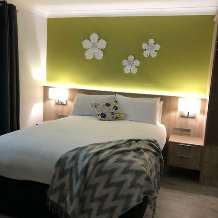 Amber Hill Bed and Breakfast Galway Buitenkant foto