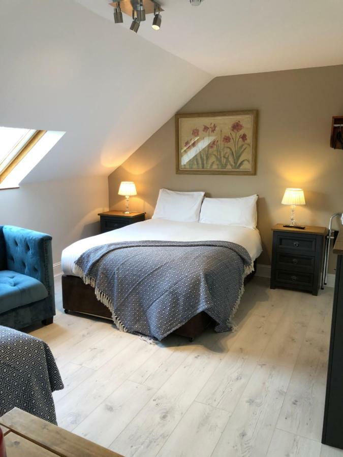 Amber Hill Bed and Breakfast Galway Buitenkant foto