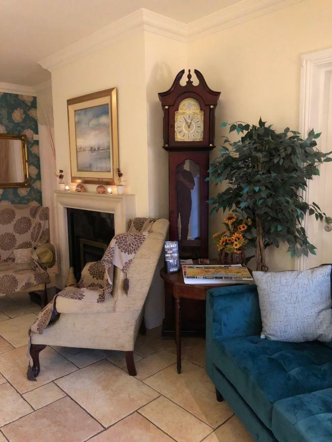 Amber Hill Bed and Breakfast Galway Buitenkant foto